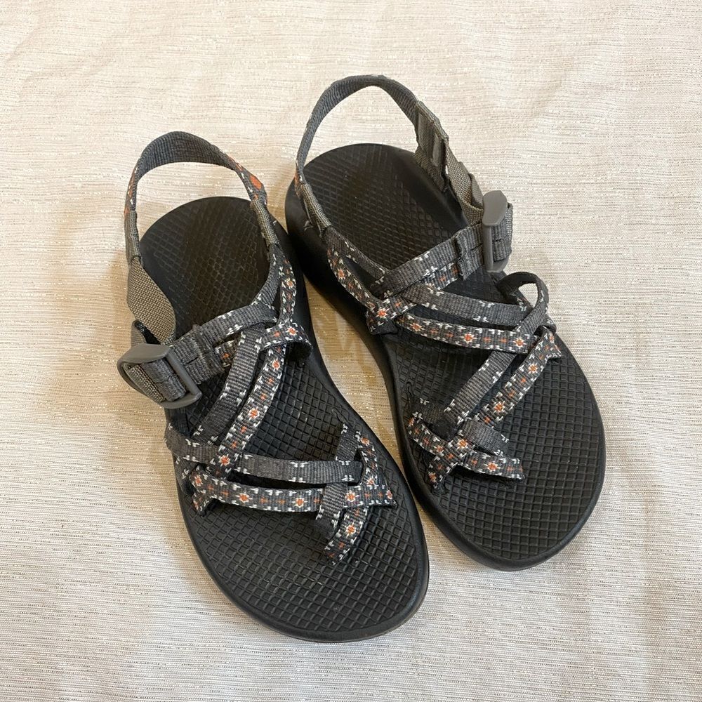 Chaco ZX/2 Classic Creed Golden Sandals Women Size 5
